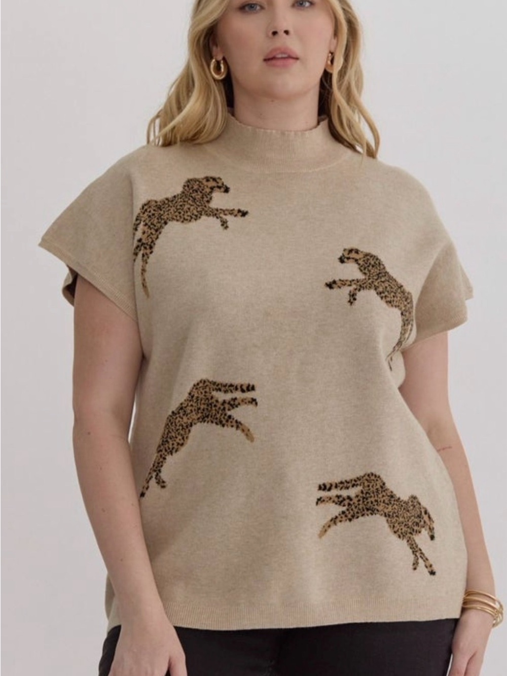 ENTRO Womens Plus Beige Leopard Motif Knit Top